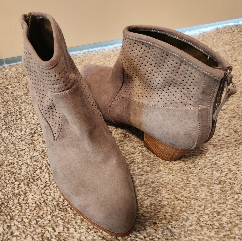 Violet & Red Caiden Heeled Bootie